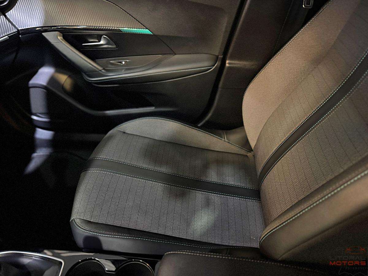 peugeot-2008-2023-gasolina-1199cc