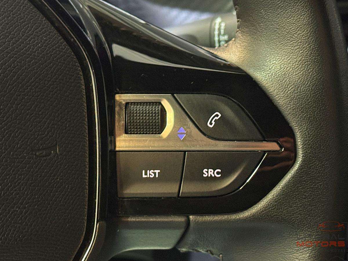 peugeot-2008-2023-gasolina-1199cc
