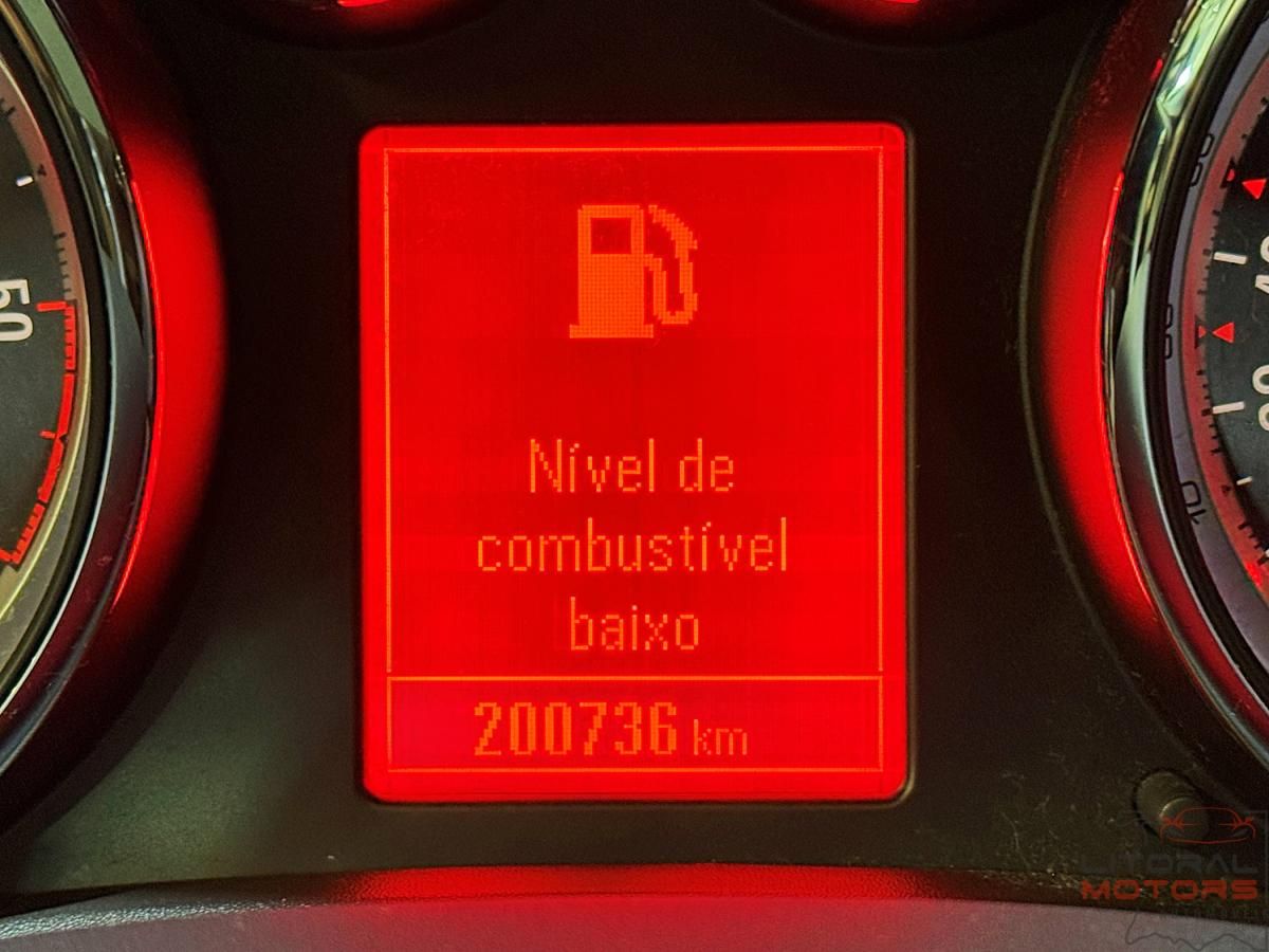 opel-astra-sport-tourer-2015-diesel-1598cc