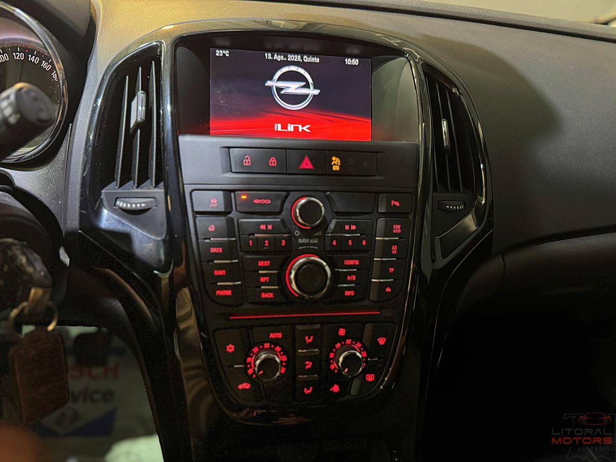opel-astra-sport-tourer-2015-diesel-1598cc