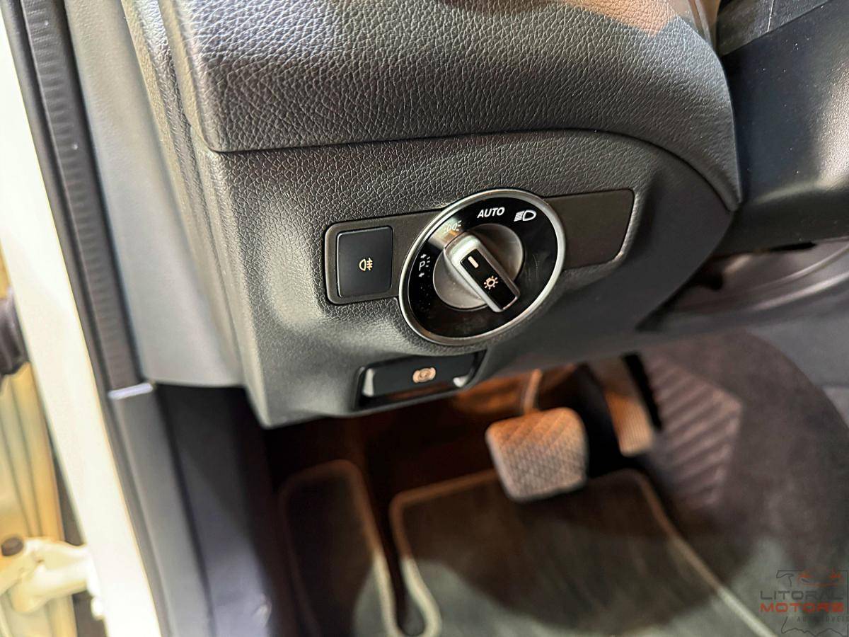 mercedes-benz-gla-2017-diesel-1461cc