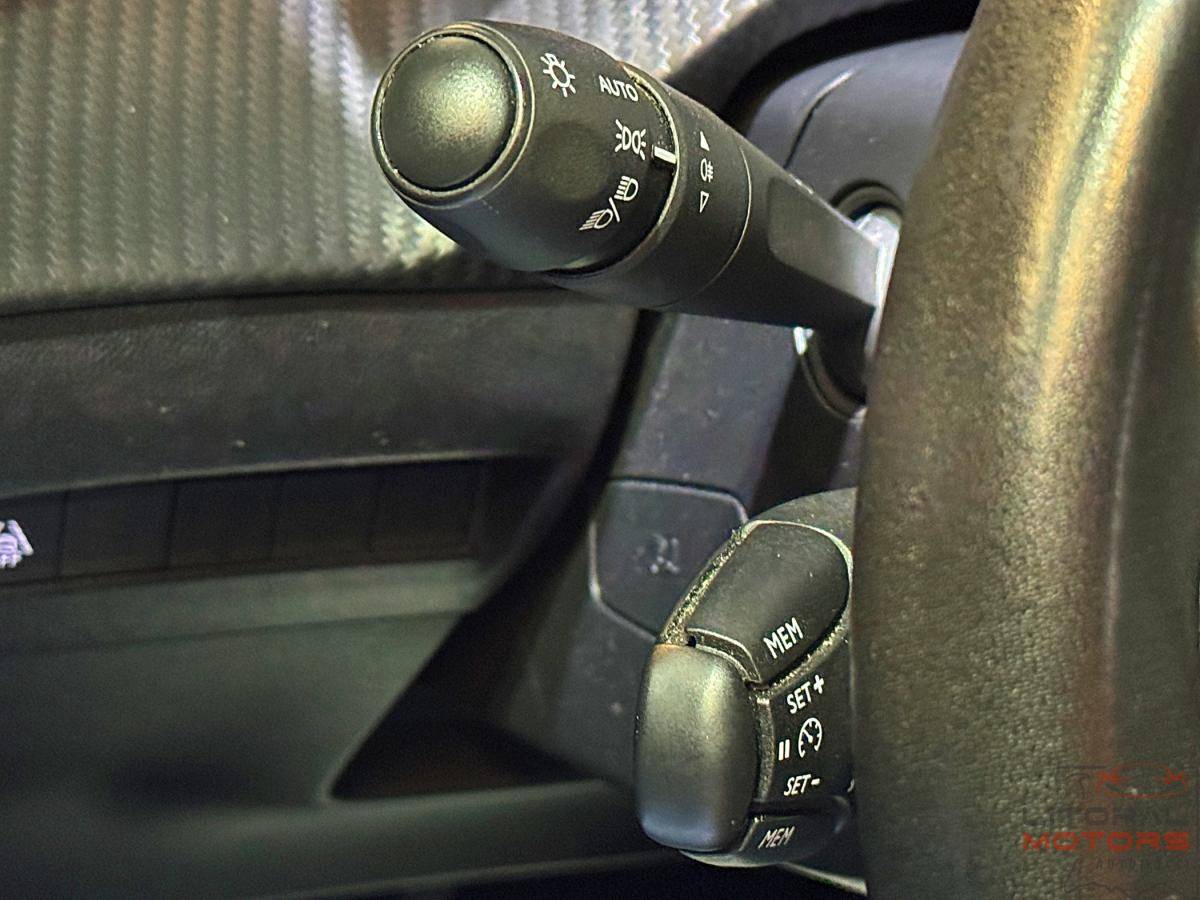 peugeot-2008-2021-gasolina-1199cc