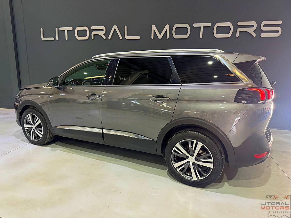 peugeot-5008-2023-gasolina-1199cc