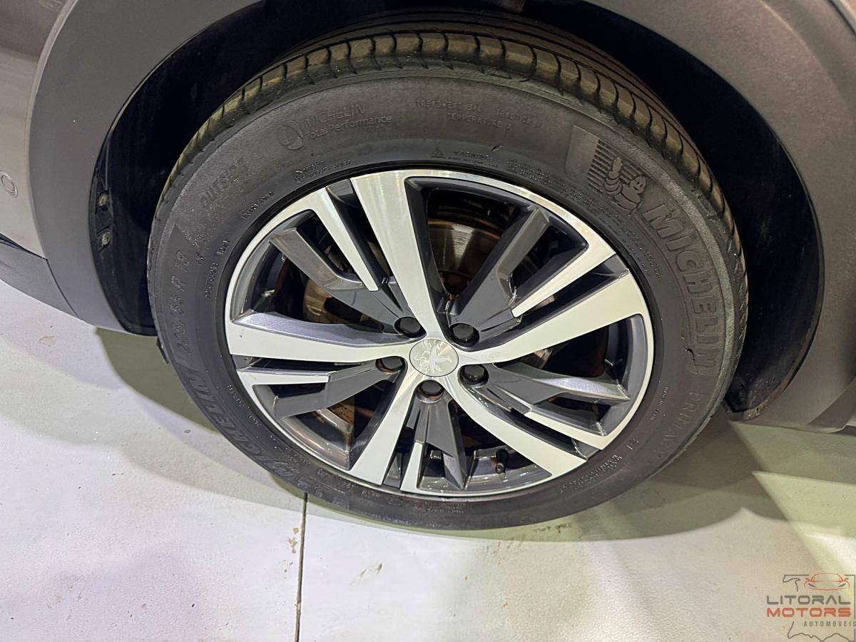 peugeot-5008-2023-gasolina-1199cc