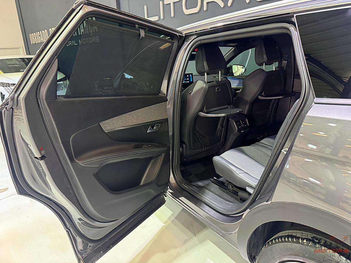 peugeot-5008-2023-gasolina-1199cc