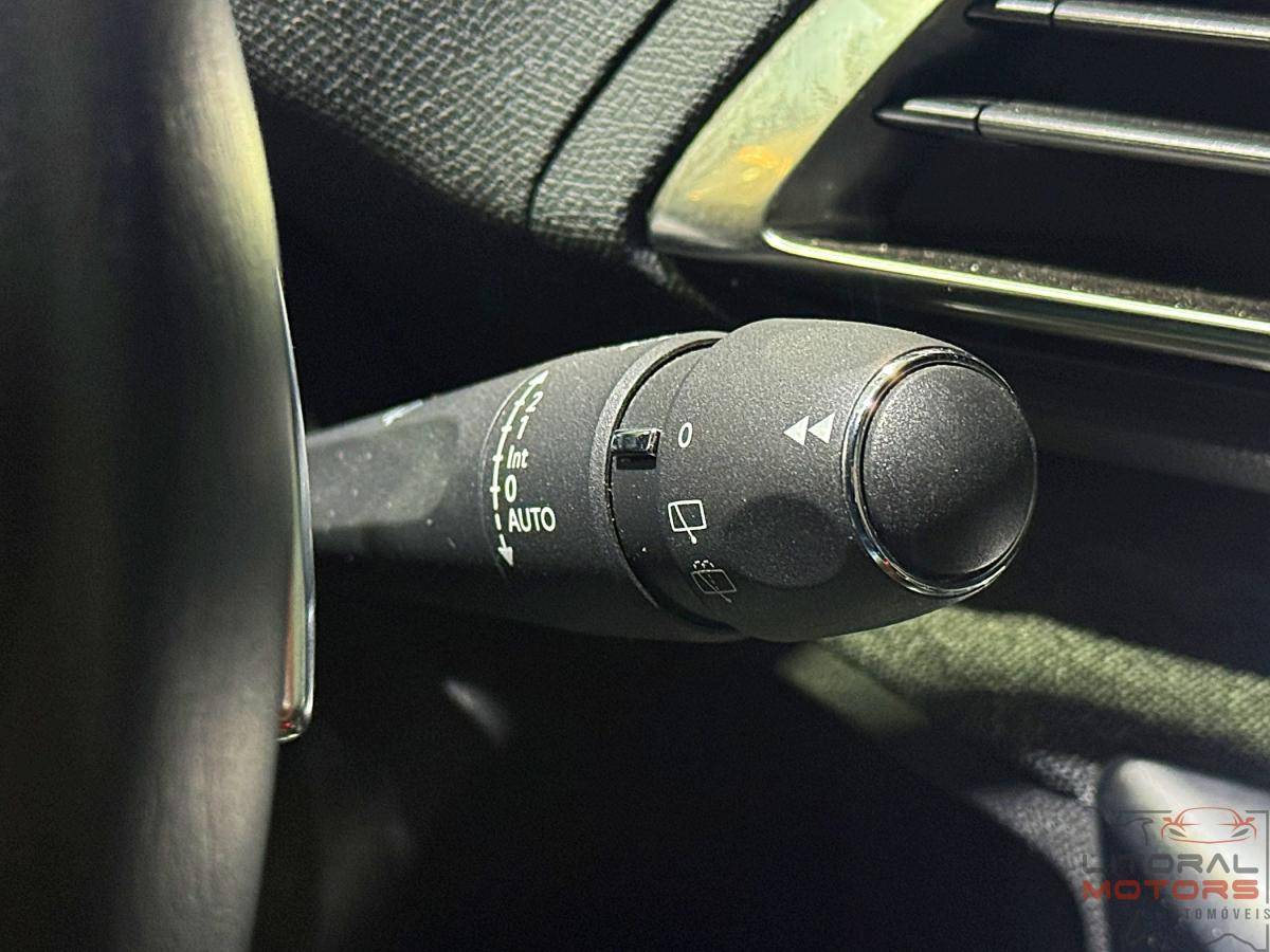 peugeot-5008-2023-gasolina-1199cc
