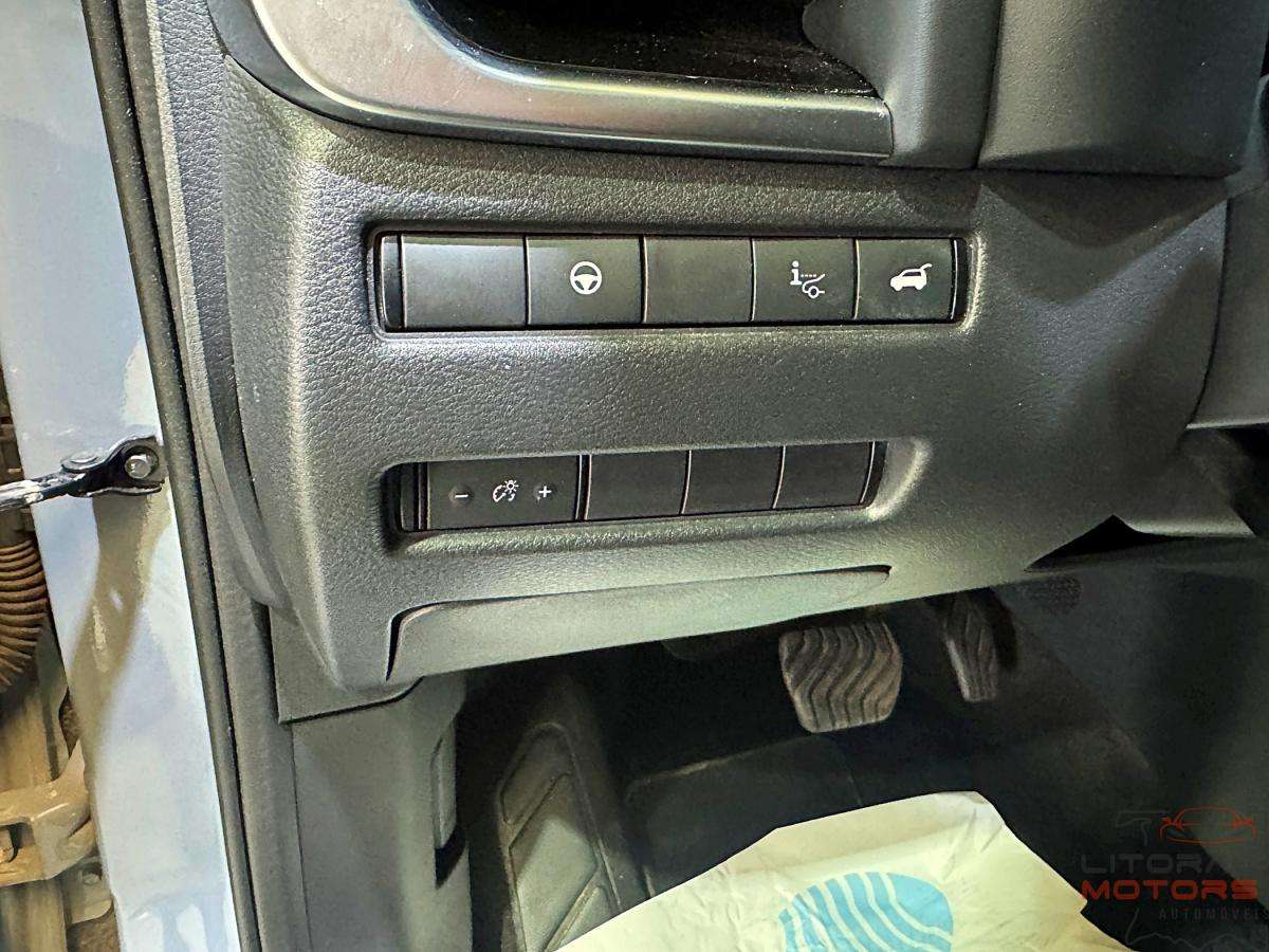 nissan-qashqai-2023-hibrido-a-gasolina-1497cc