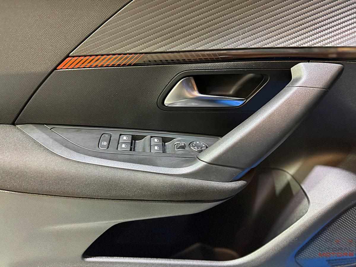 peugeot-2008-2023-gasolina-1199cc