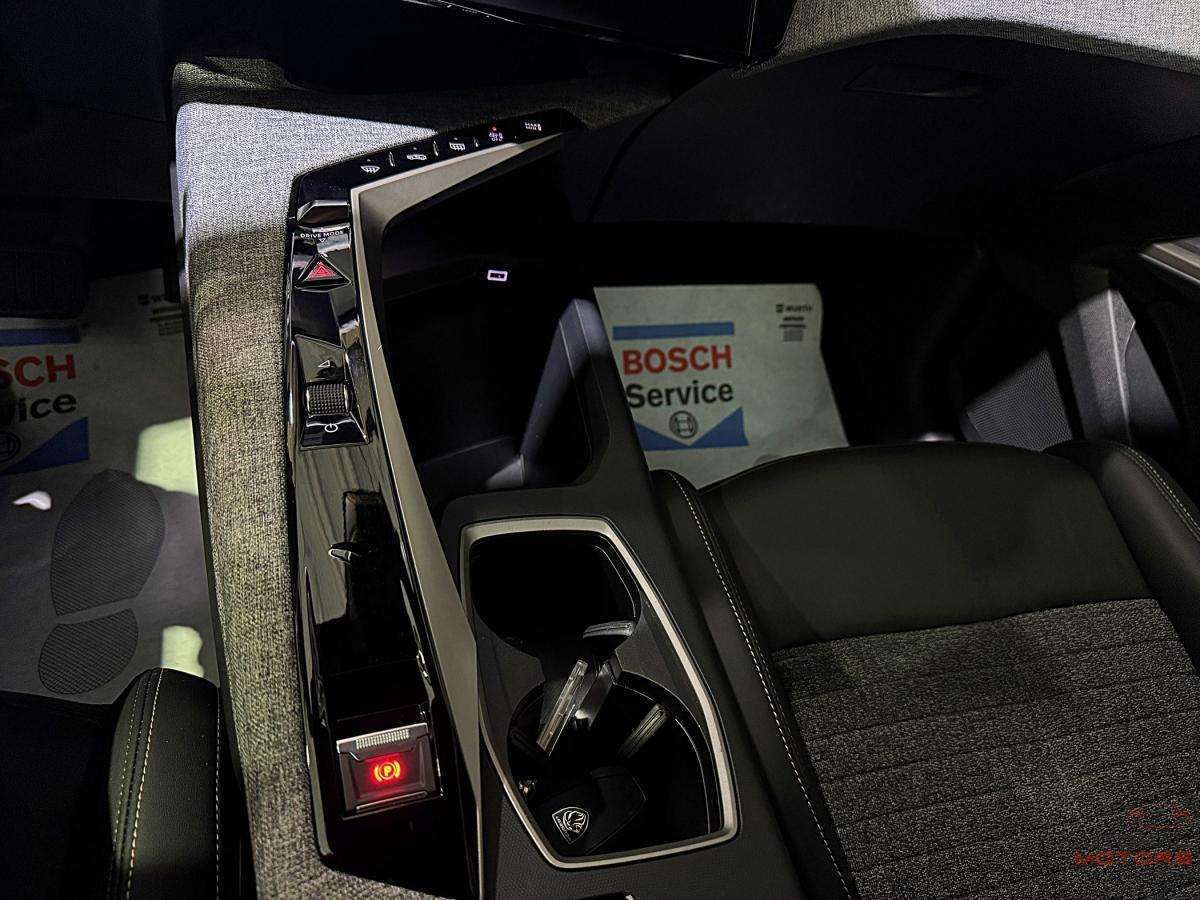 peugeot-3008-2025-gasolina-1199cc