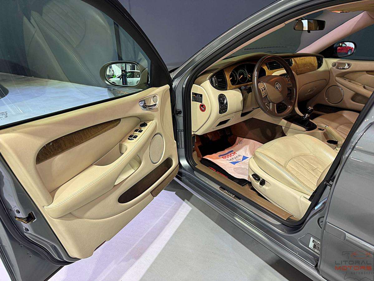 jaguar-x-type-2004-diesel-1998cc