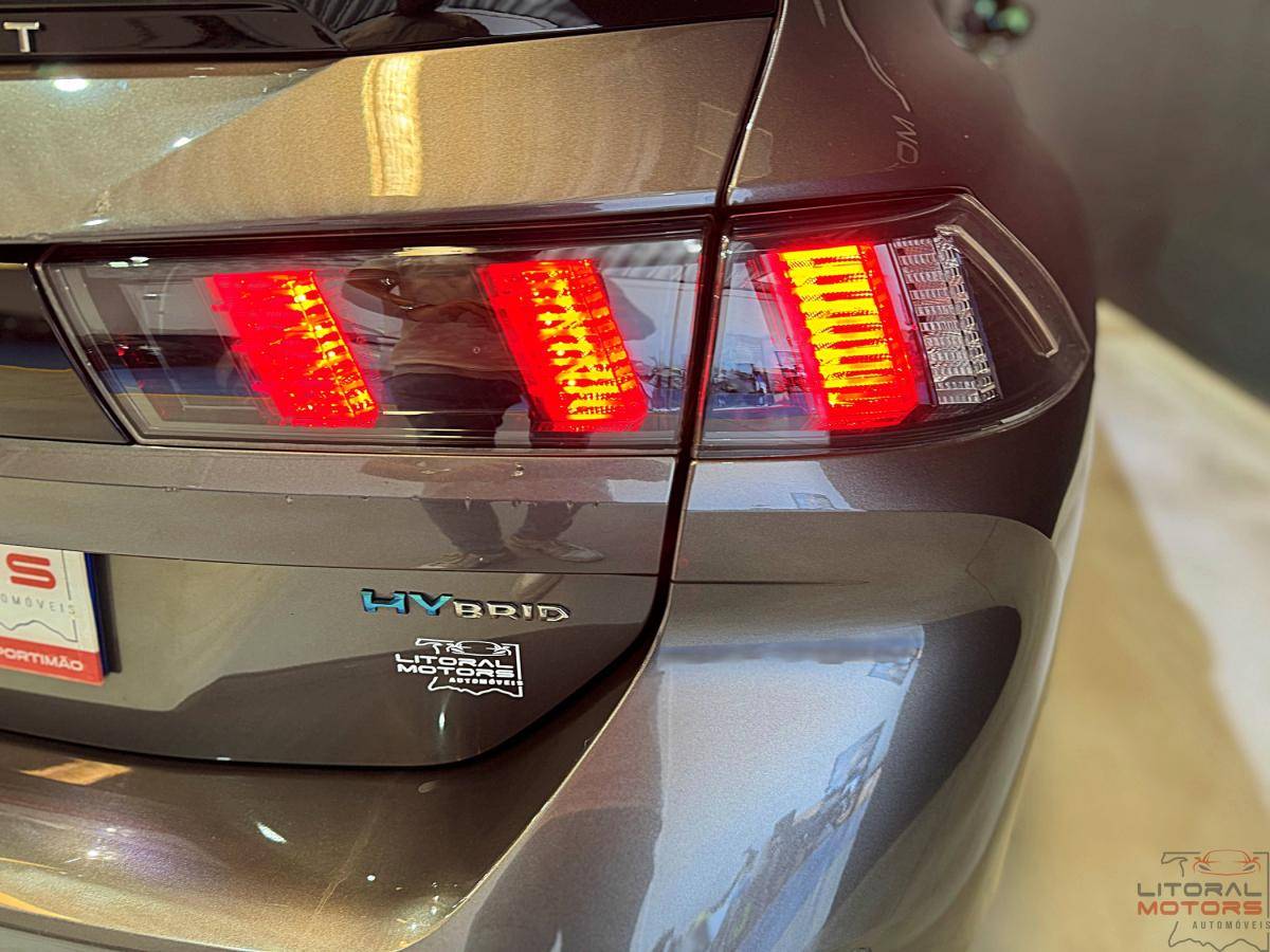 peugeot-508-sw-2023-hibrido-a-gasolina-1598cc