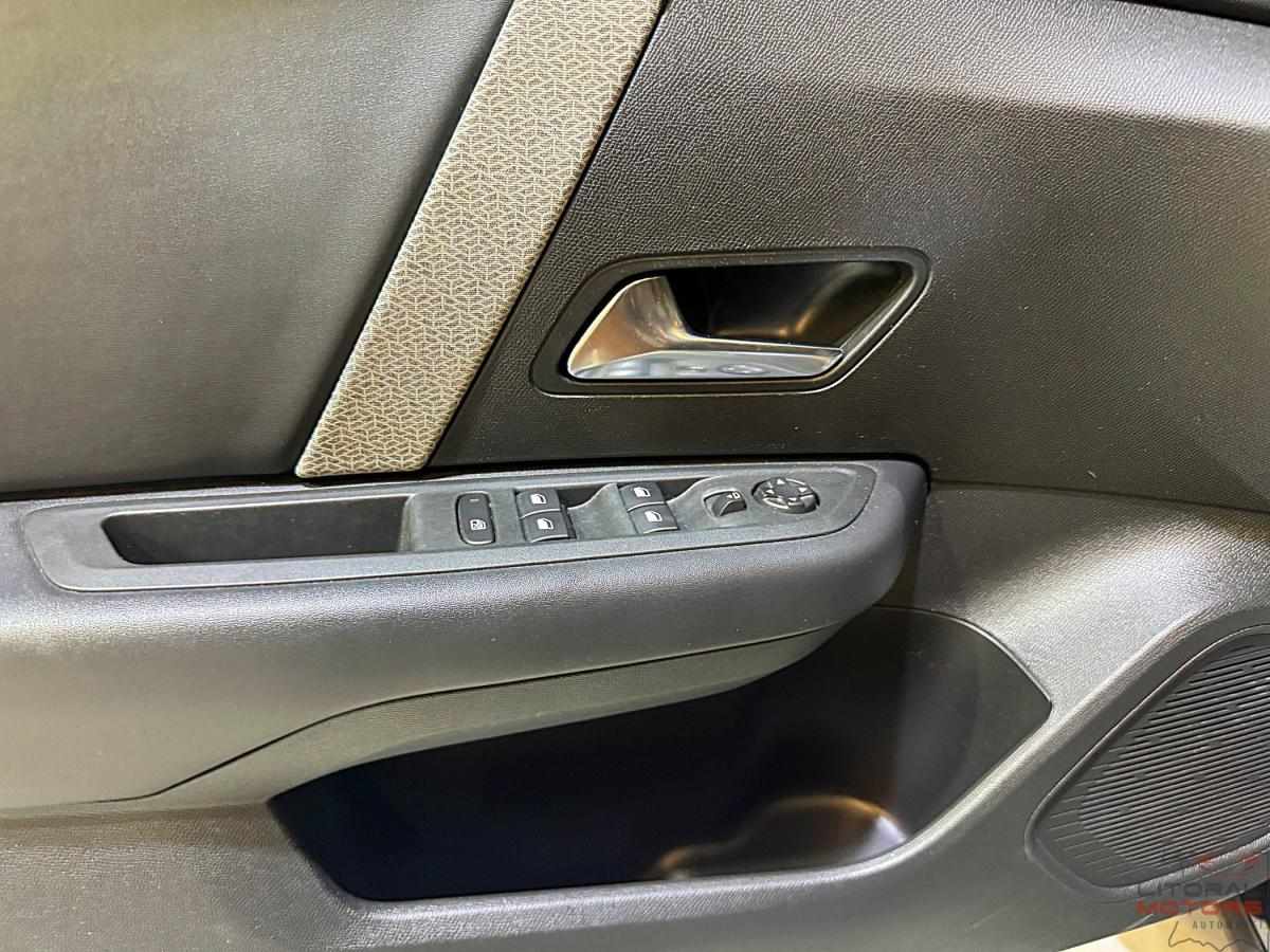 citroen-c4-2023-gasolina-1199cc