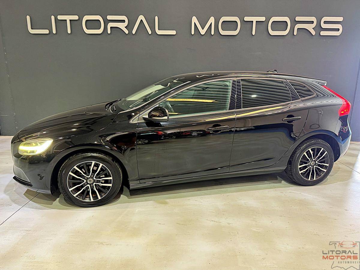 volvo-v40-2016-diesel-1969cc