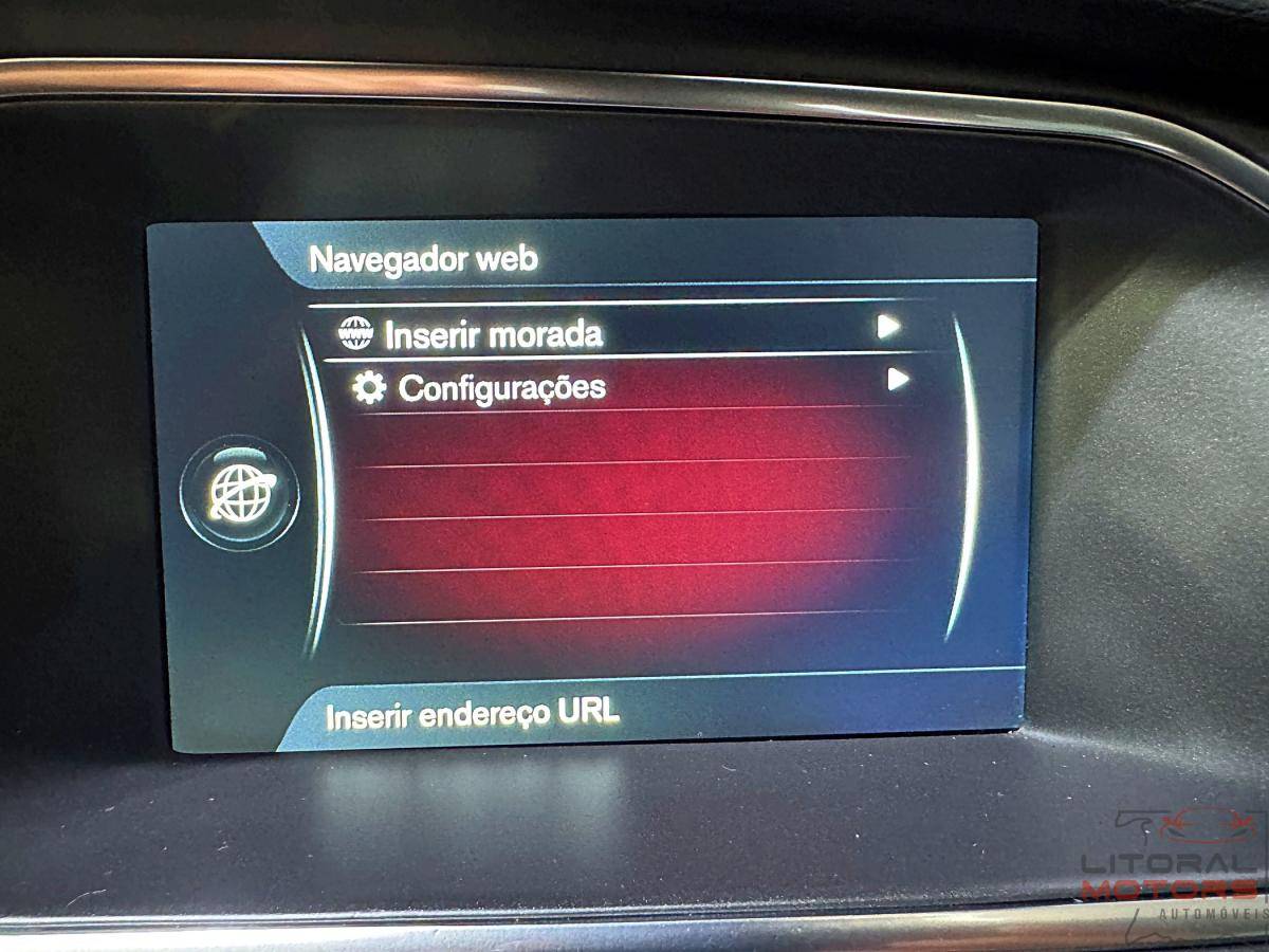 volvo-v40-2016-diesel-1969cc