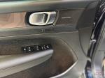 volvo-xc40-2023-hibrido-a-gasolina-1477cc