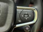 volvo-xc40-2023-hibrido-a-gasolina-1477cc