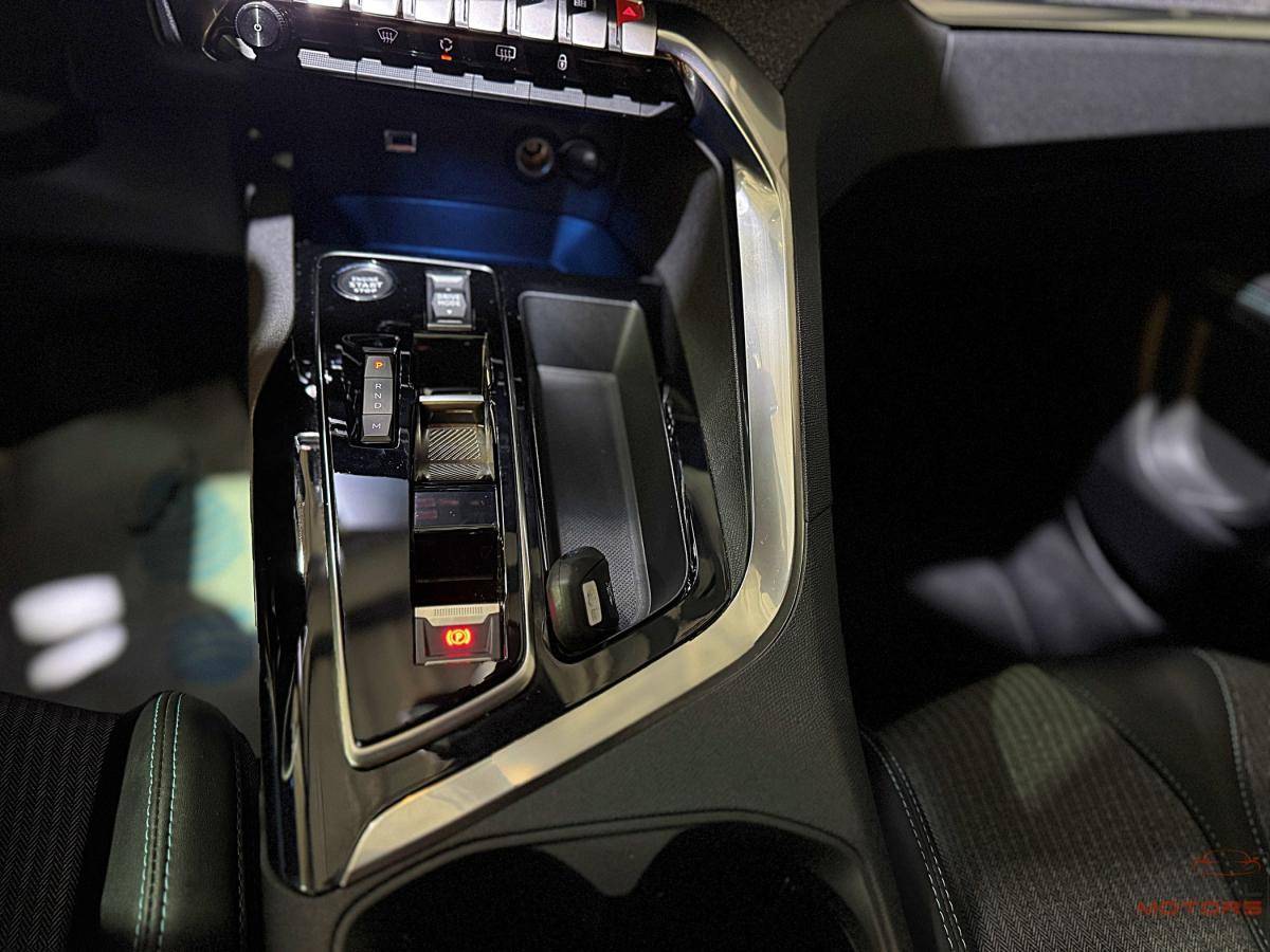 peugeot-3008-2023-gasolina-1199cc
