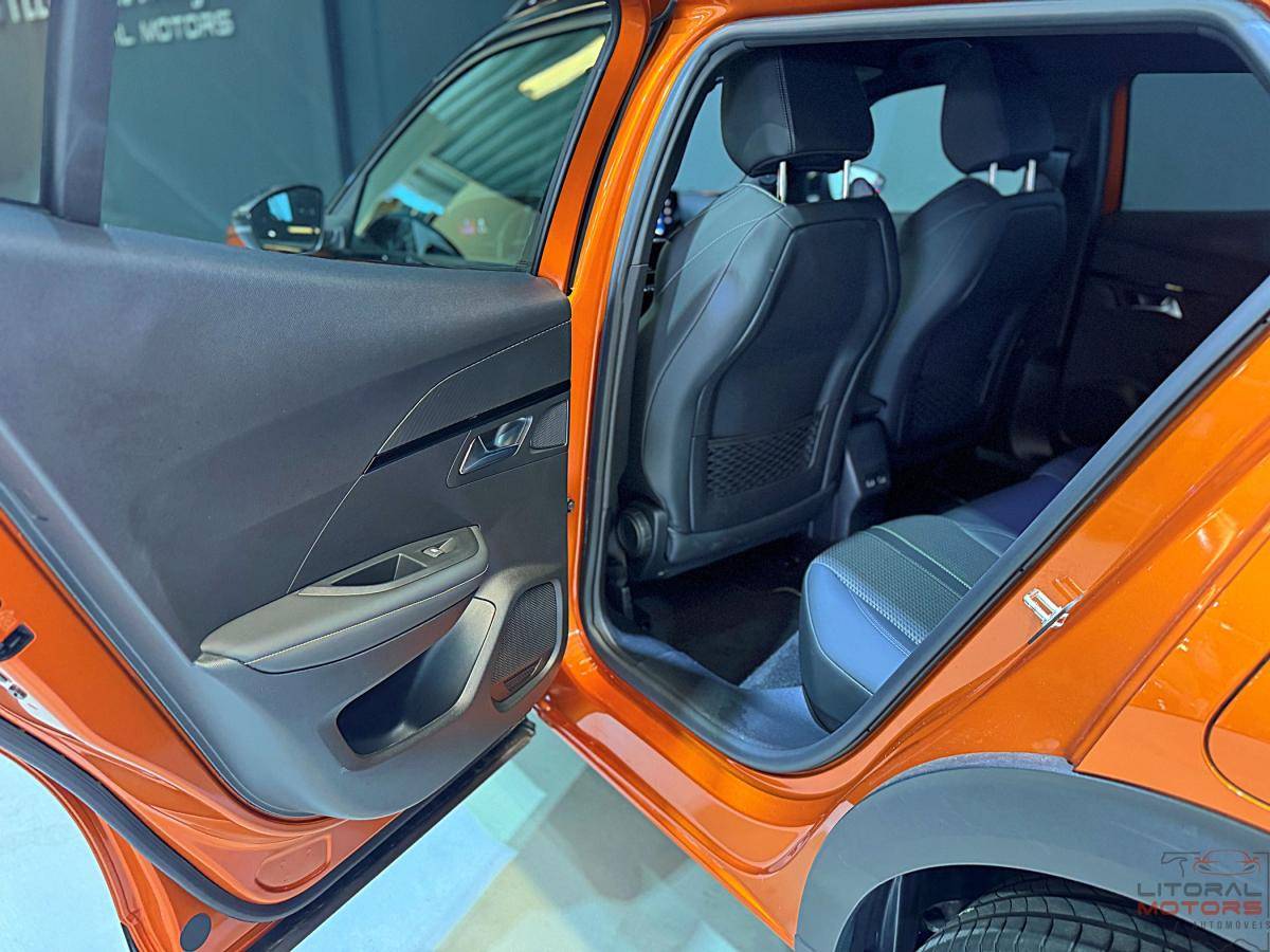 peugeot-2008-2023-gasolina-1199cc