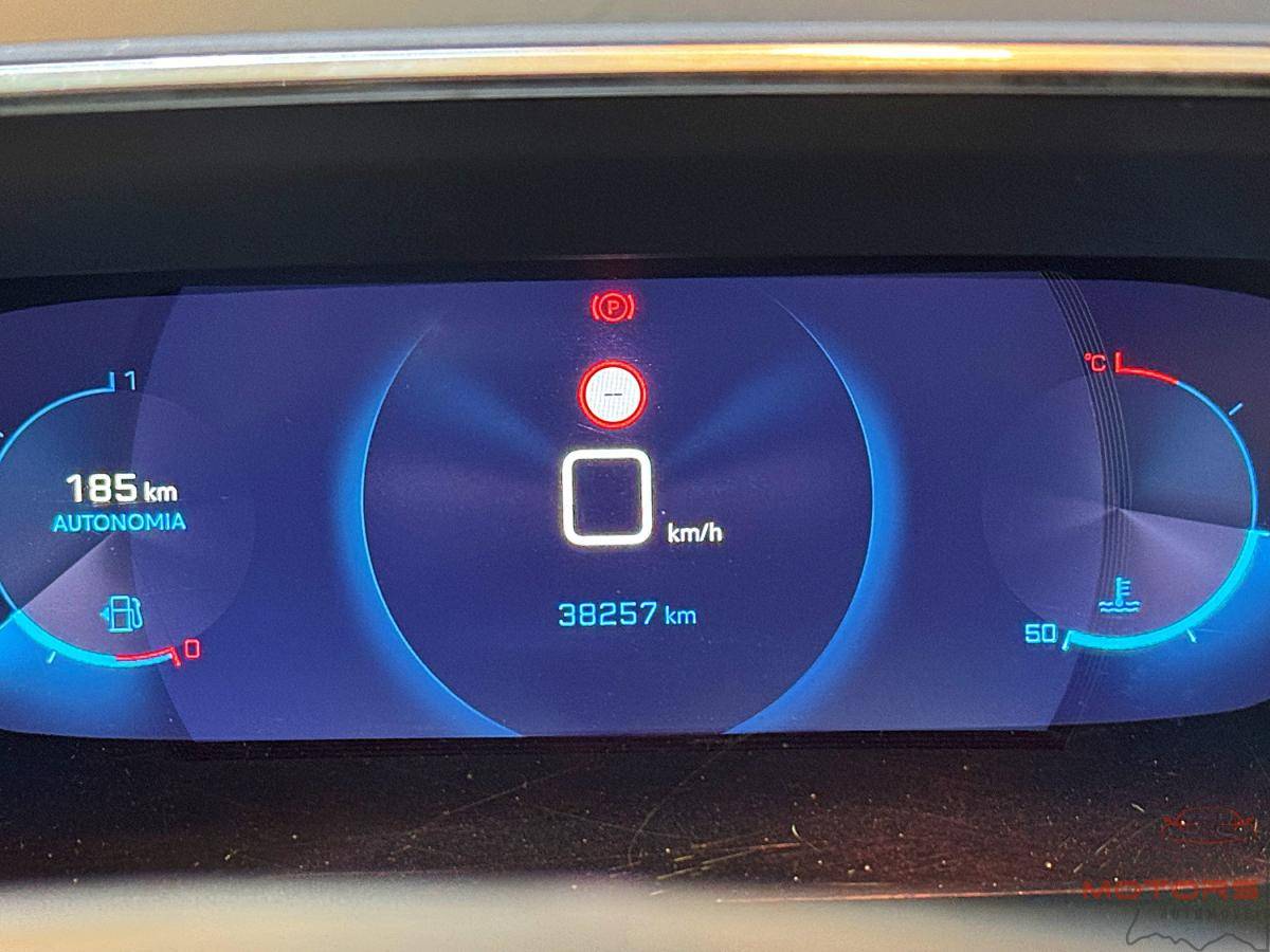 peugeot-2008-2023-gasolina-1199cc