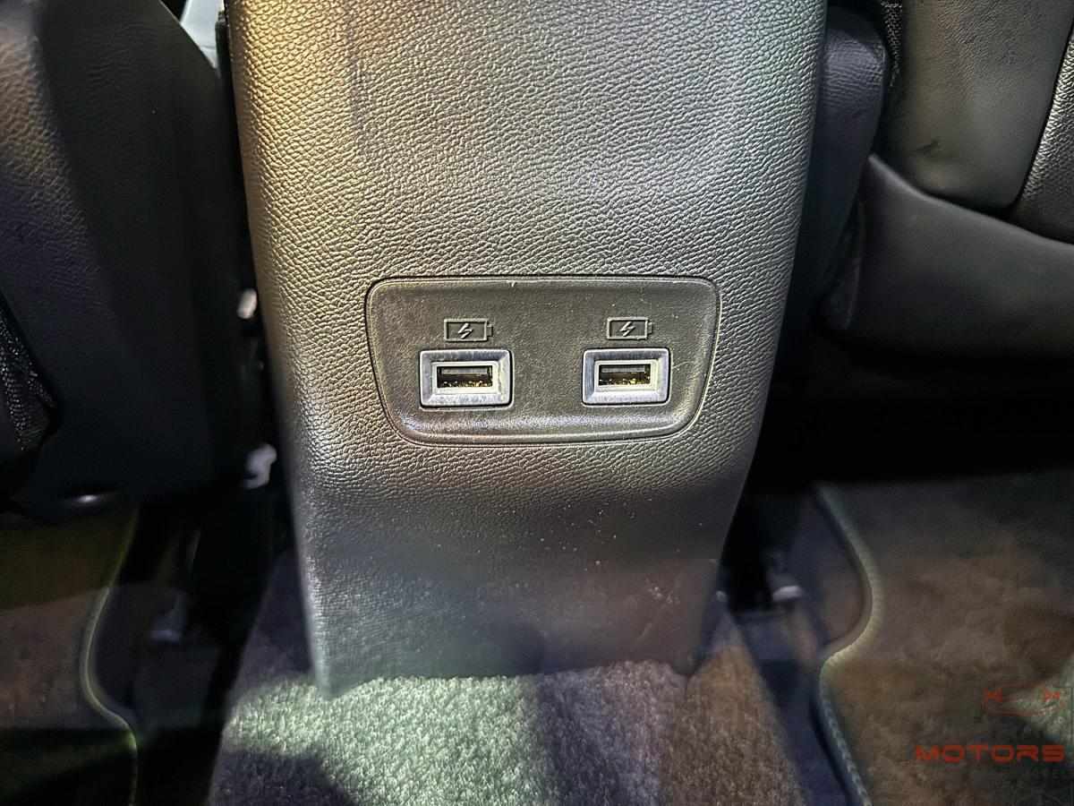 peugeot-2008-2023-gasolina-1199cc