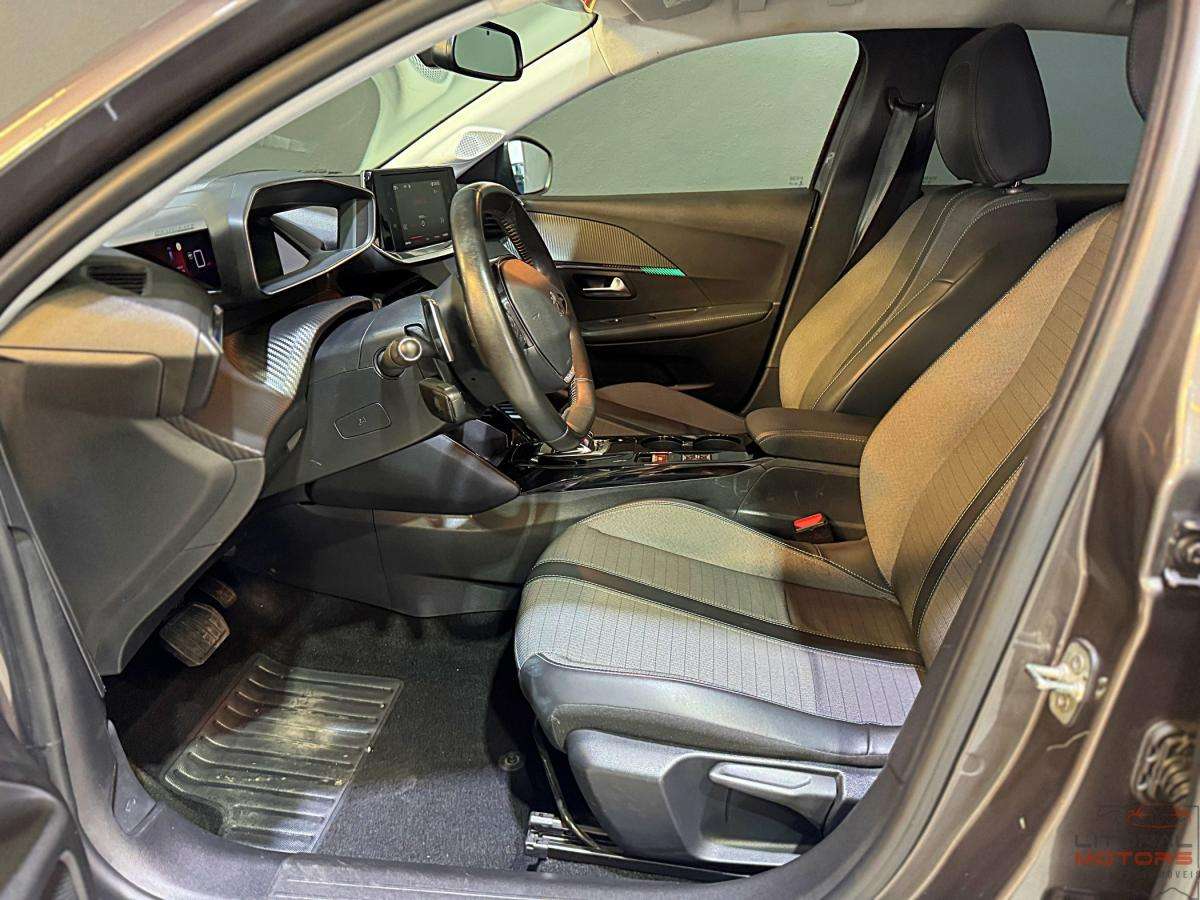peugeot-208-2021-gasolina-1199cc