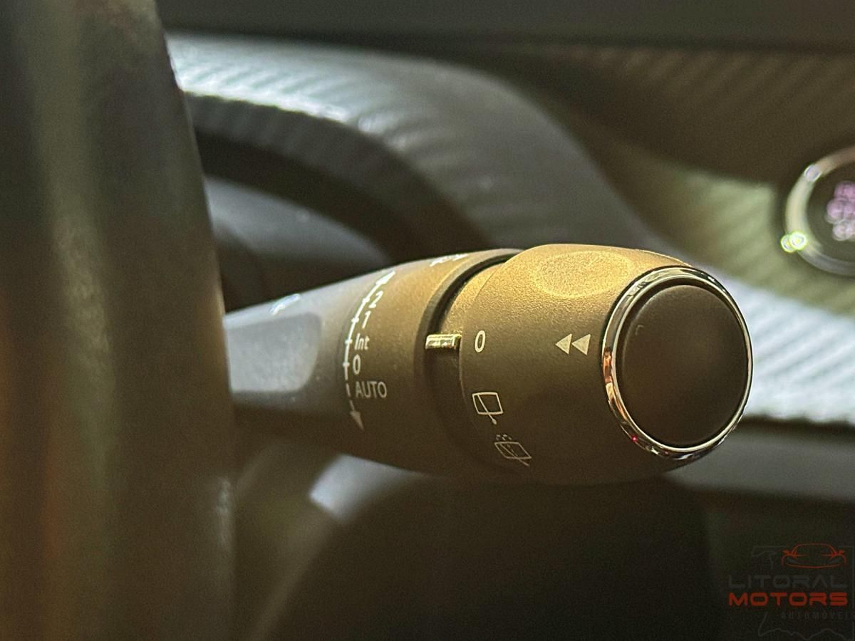 peugeot-208-2021-gasolina-1199cc