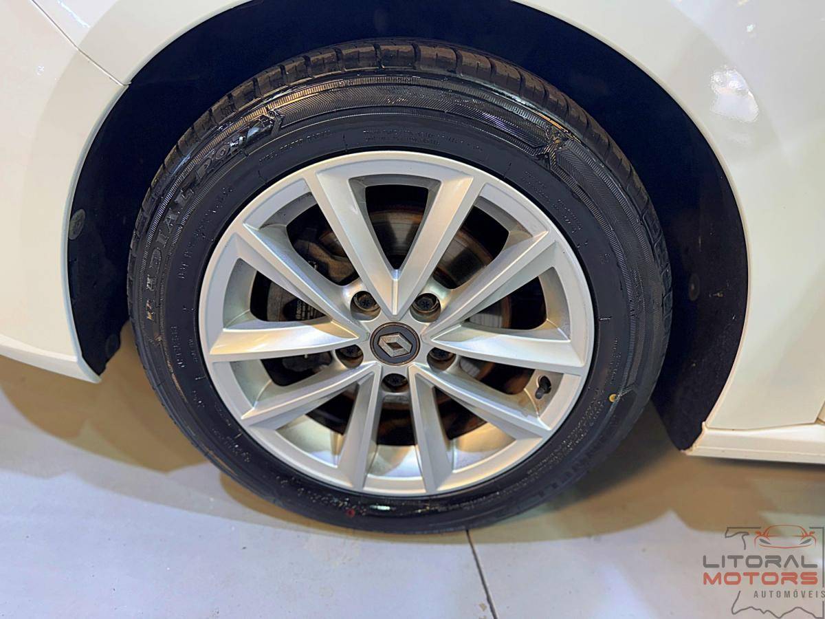 renault-megane-sport-tourer-2017-diesel-1461cc