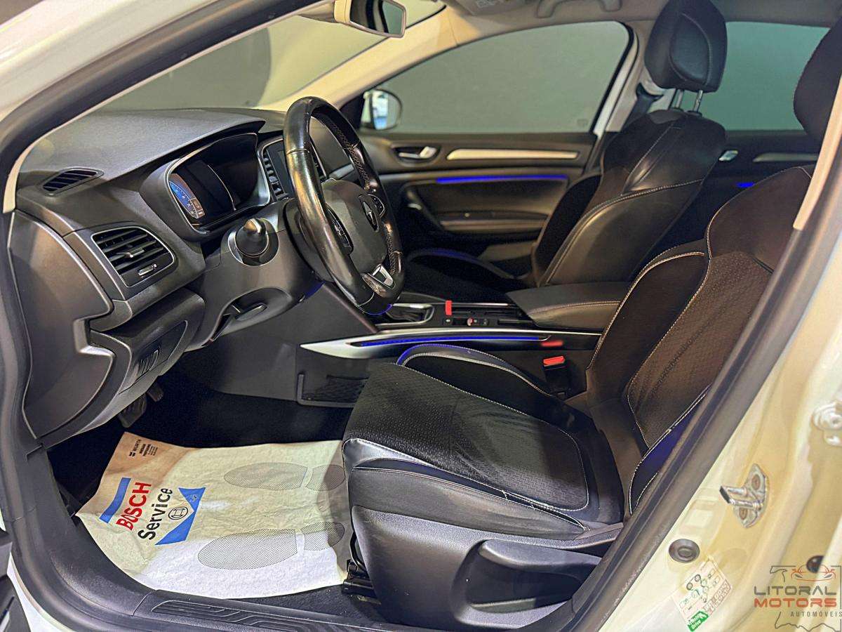 renault-megane-sport-tourer-2017-diesel-1461cc