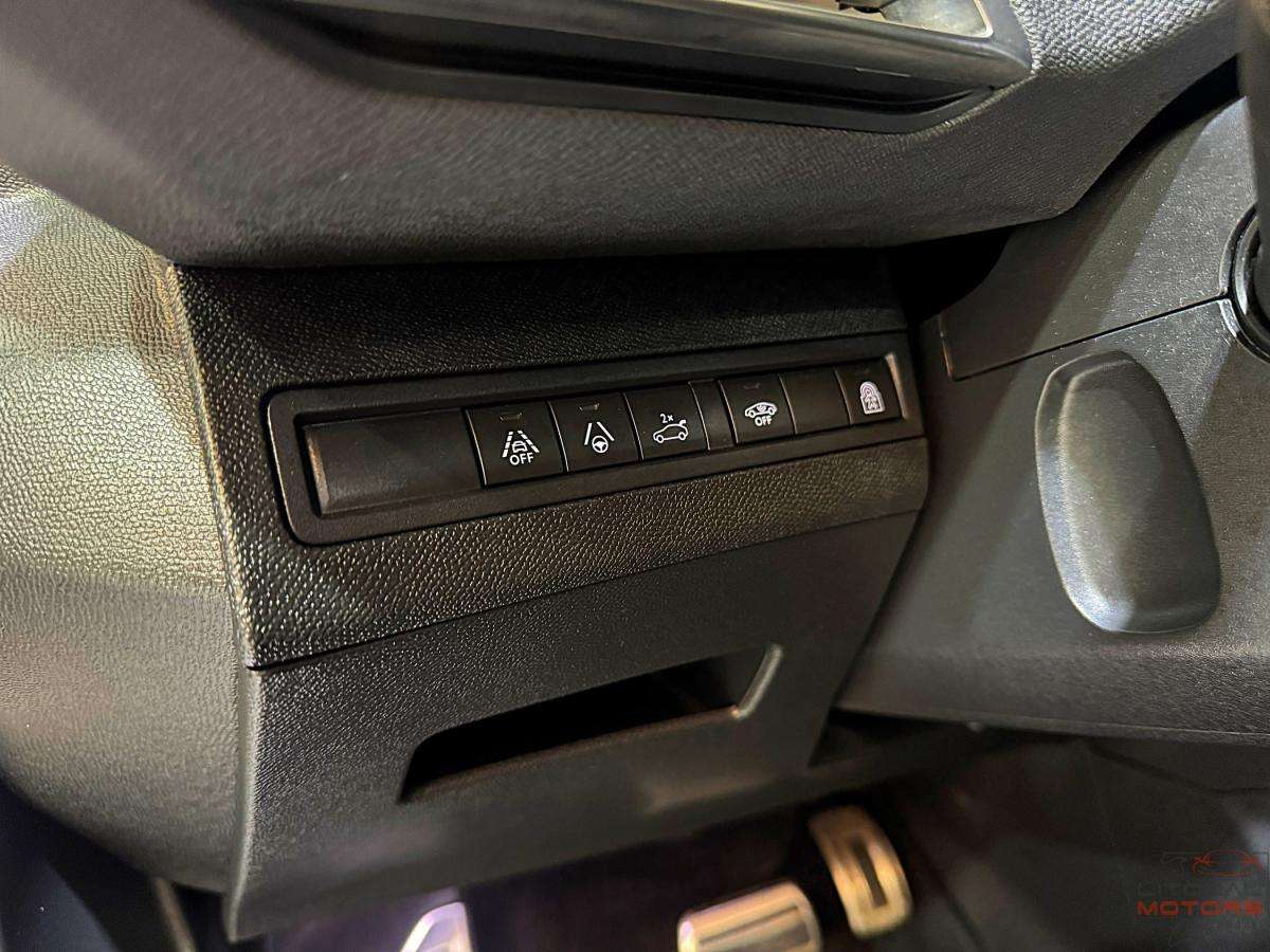 peugeot-5008-2021-gasolina-1199cc
