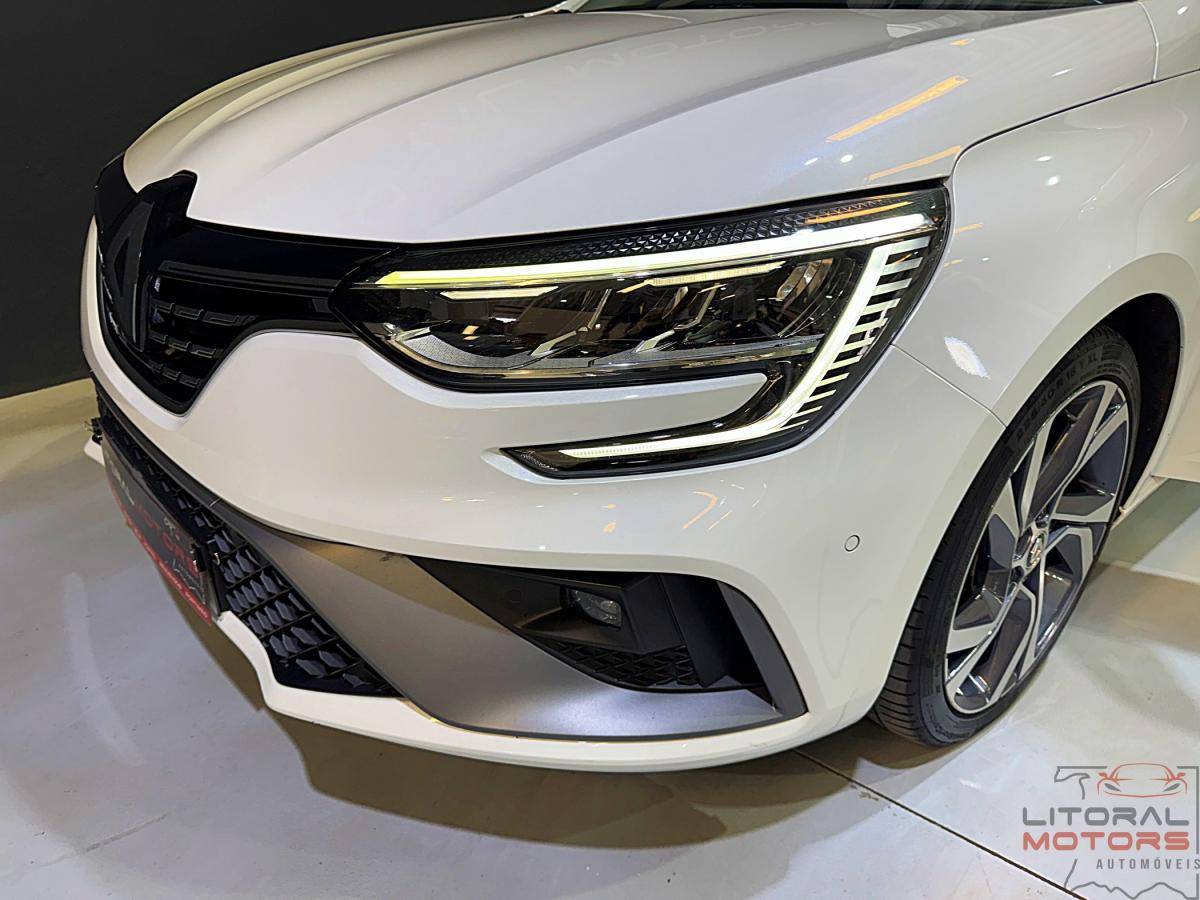 renault-megane-sport-tourer-2021-hibrido-a-gasolina-1598cc