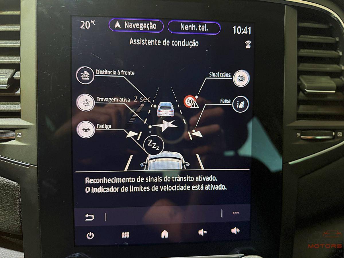 renault-megane-sport-tourer-2020-hibrido-a-gasolina-1598cc