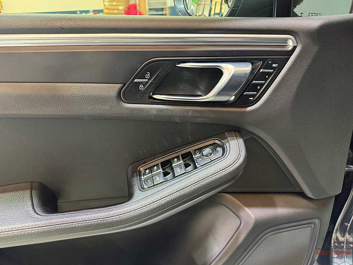 porsche-macan-2019-gasolina-1984cc