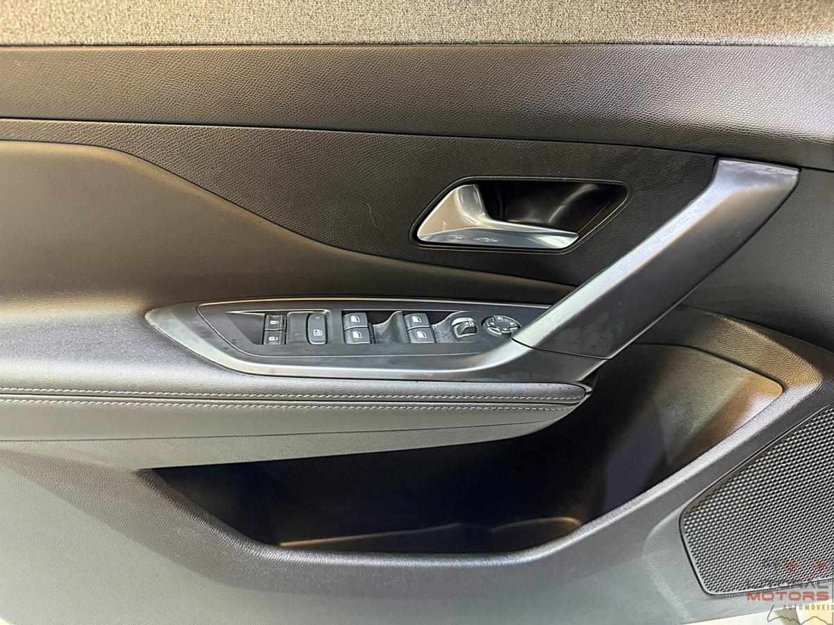 peugeot-308-2022-gasolina-1199cc