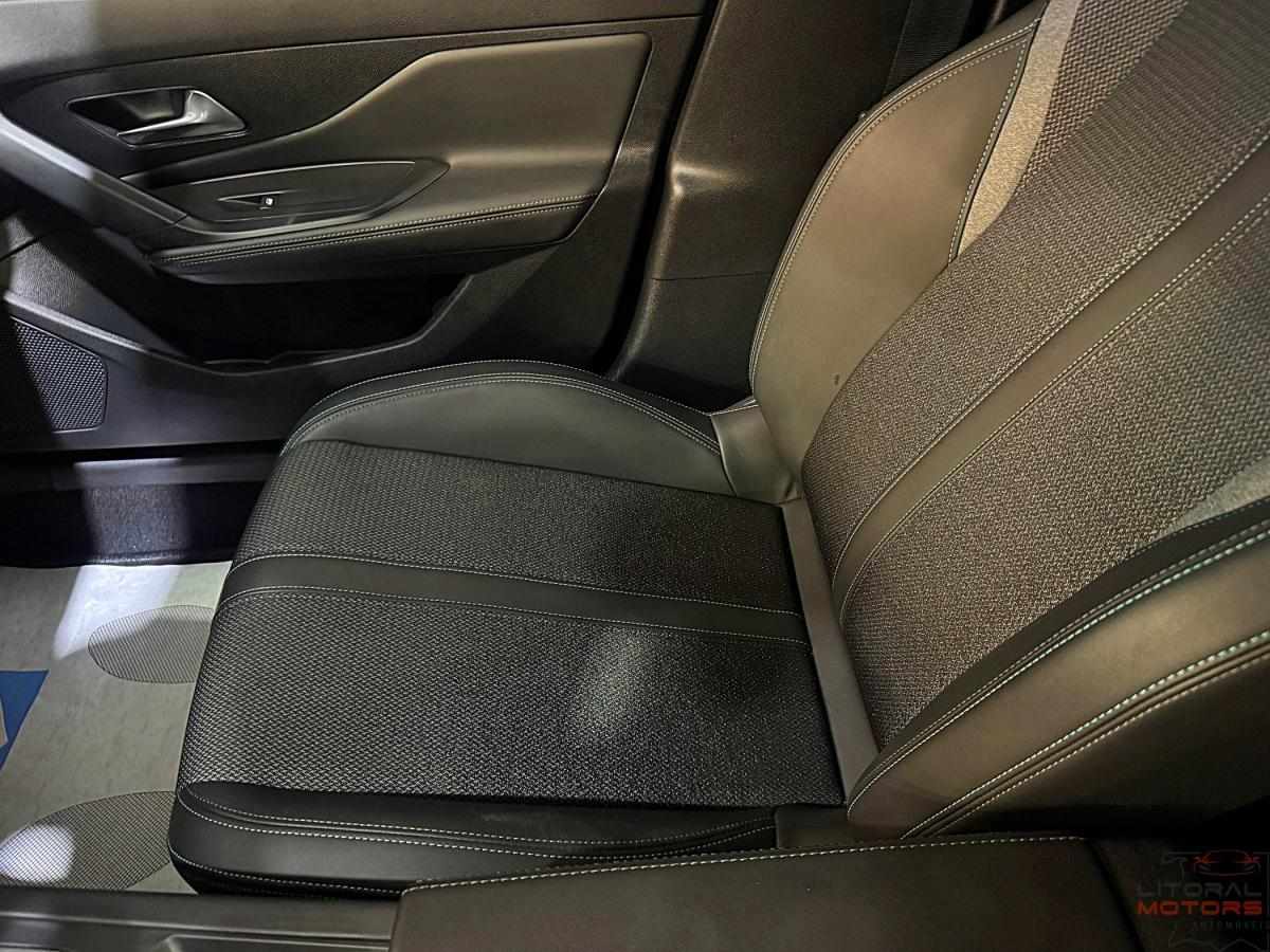peugeot-308-2022-gasolina-1199cc