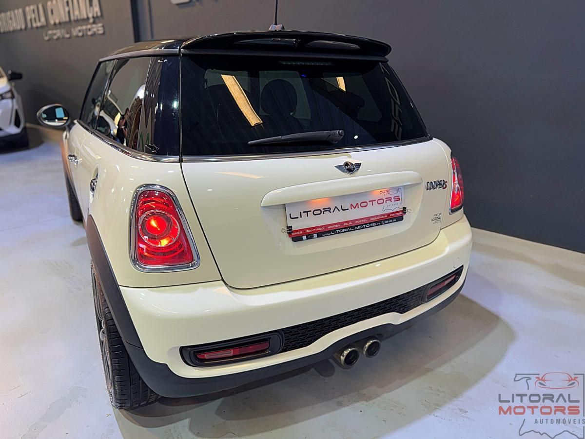 mini-cooper-2011-gasolina-1598cc