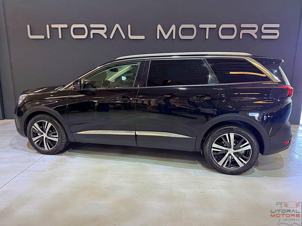peugeot-5008-2018-diesel-1499cc