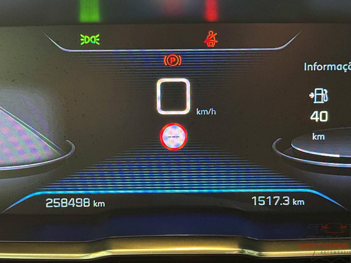 peugeot-5008-2018-diesel-1499cc