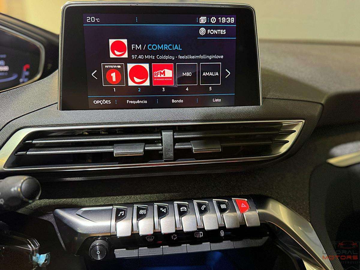 peugeot-5008-2018-diesel-1499cc
