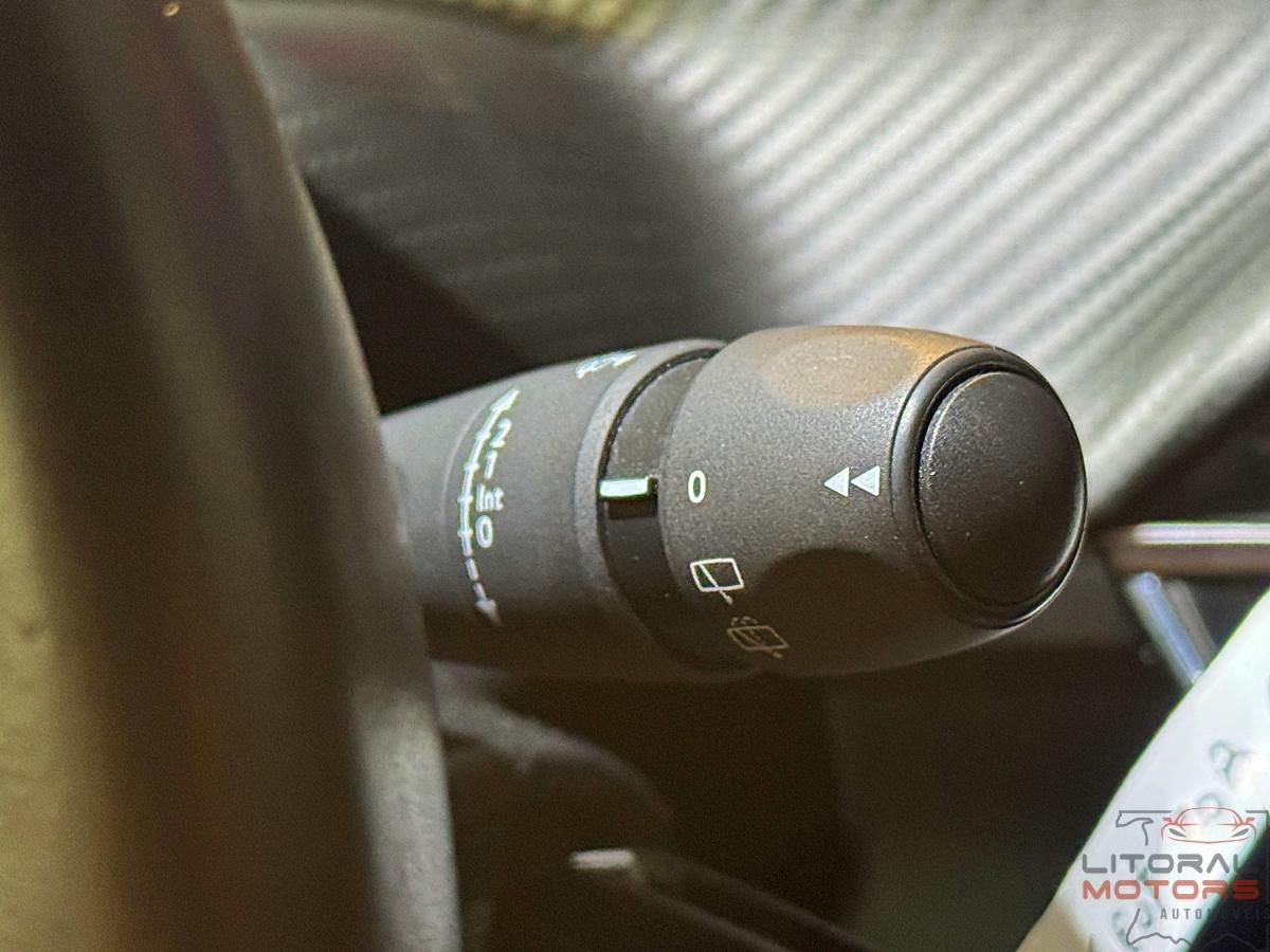 peugeot-208-2021-gasolina-1199cc
