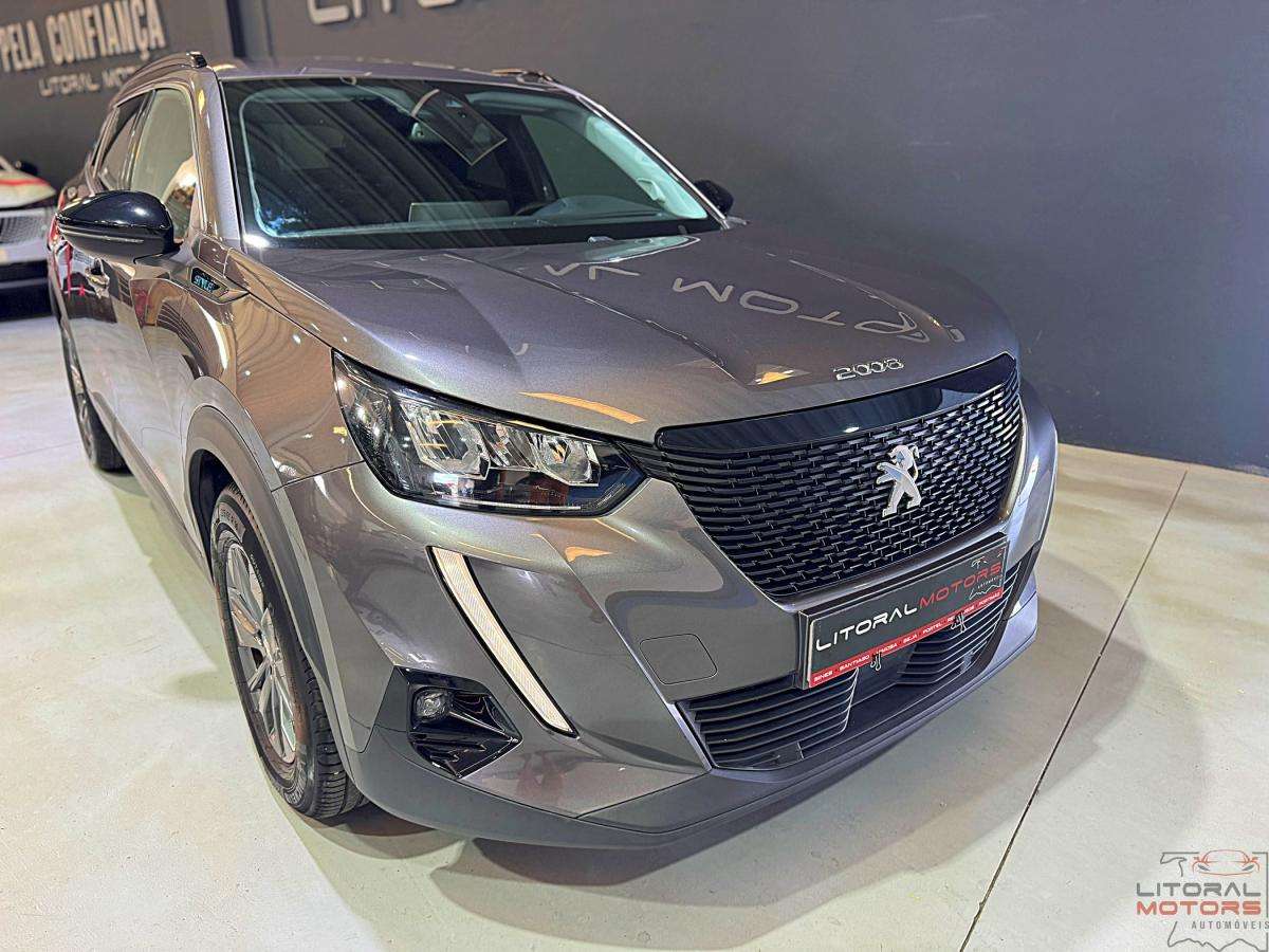 peugeot-2008-2022-gasolina-1199cc