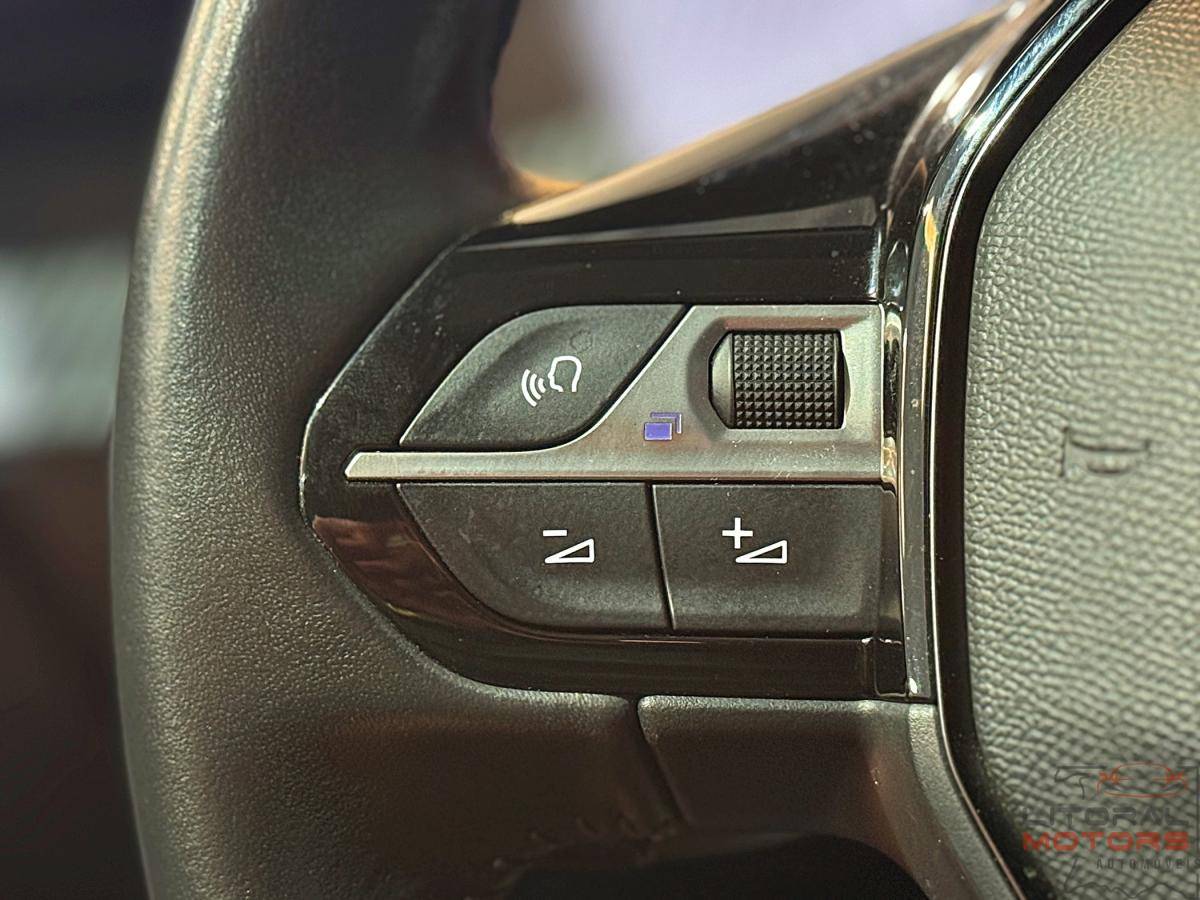 peugeot-2008-2022-gasolina-1199cc