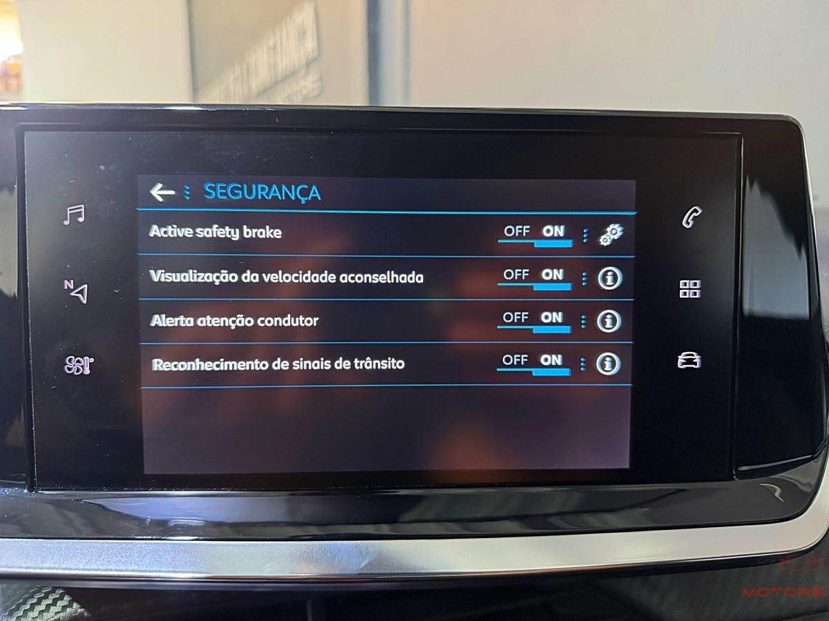 peugeot-2008-2022-gasolina-1199cc