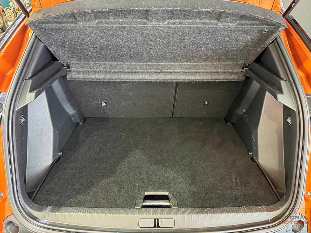 peugeot-2008-2020-gasolina-1199cc