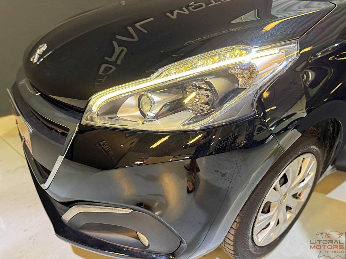 peugeot-208-2016-gasolina-1199cc