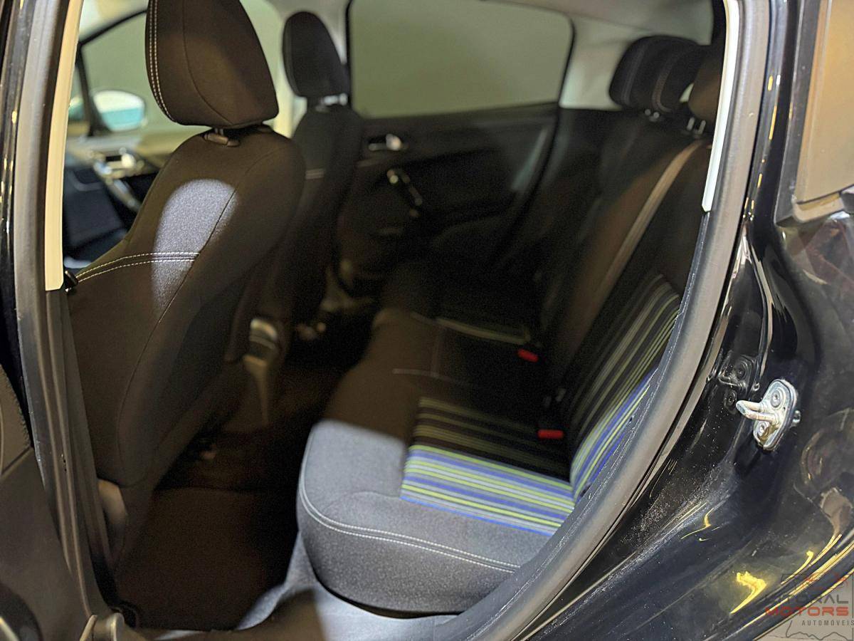peugeot-208-2016-gasolina-1199cc