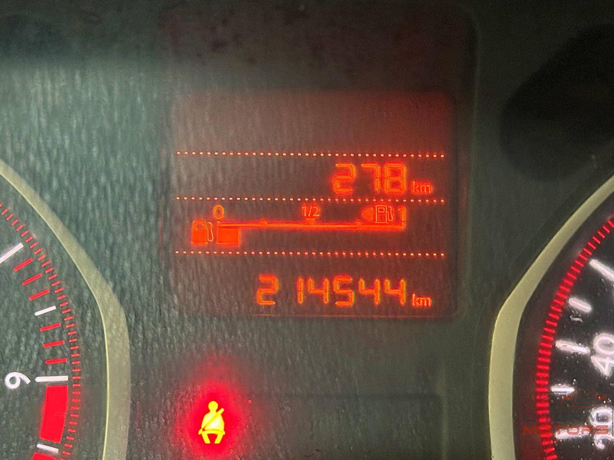 citroen-c-elysee-2018-gasolina-1199cc