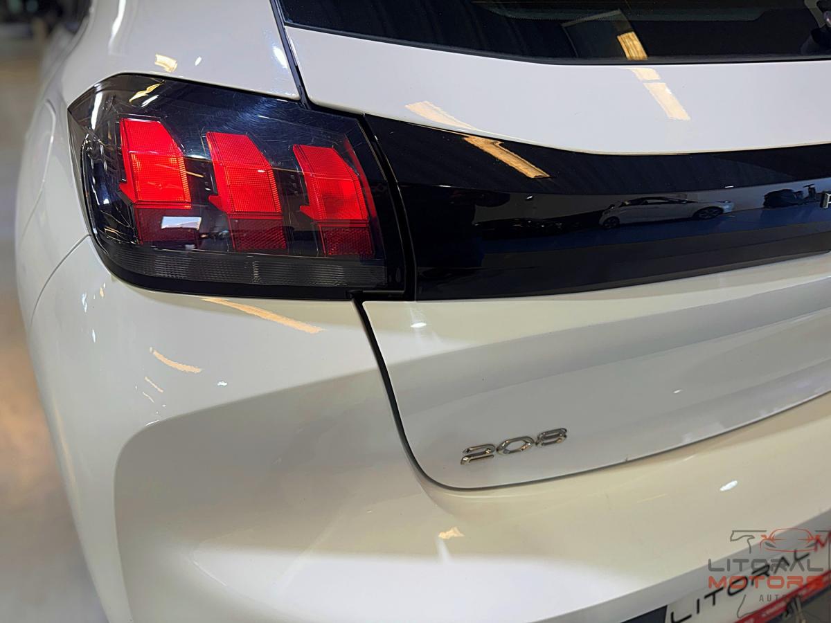 peugeot-208-2021-gasolina-1199cc