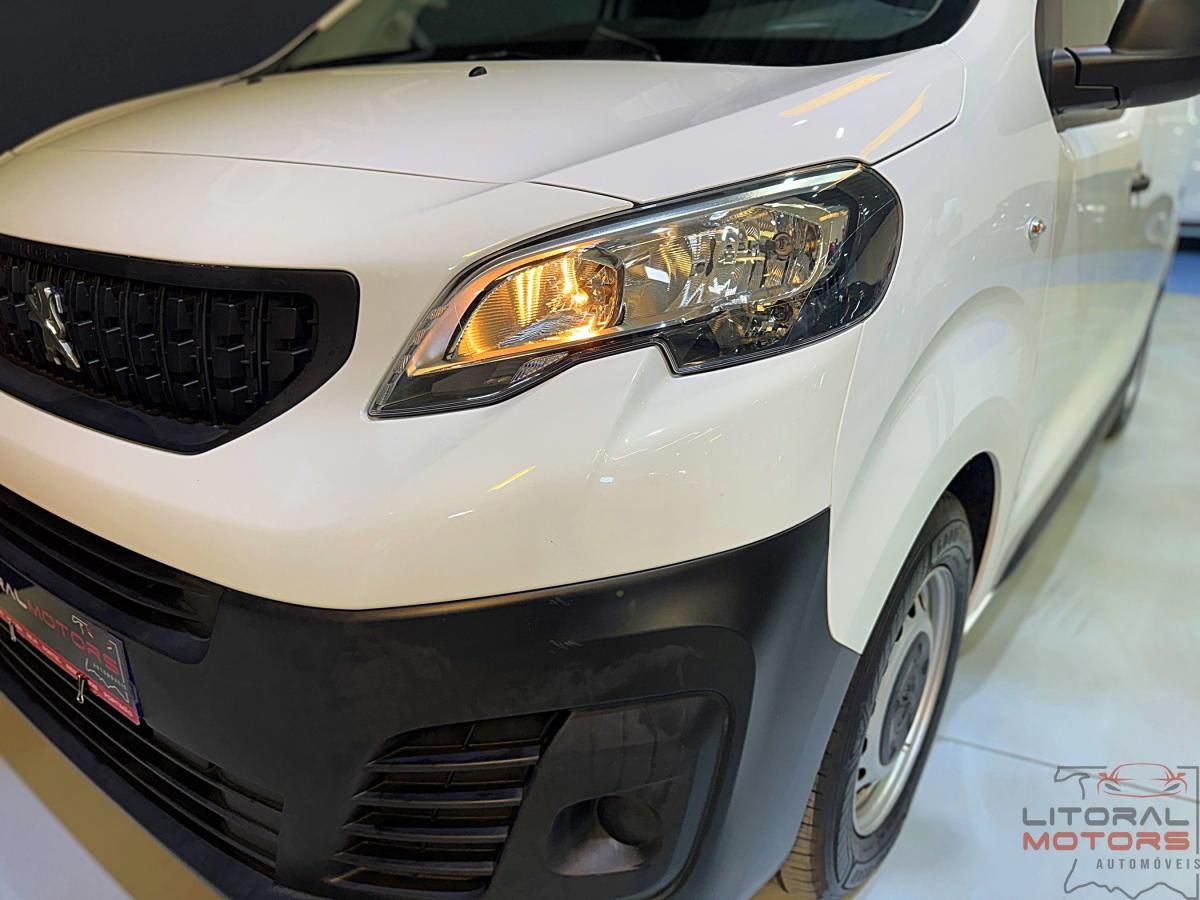 peugeot-expert-2022-diesel-1499cc