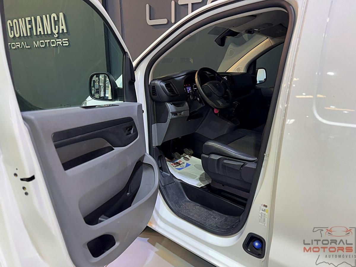 peugeot-expert-2022-diesel-1499cc