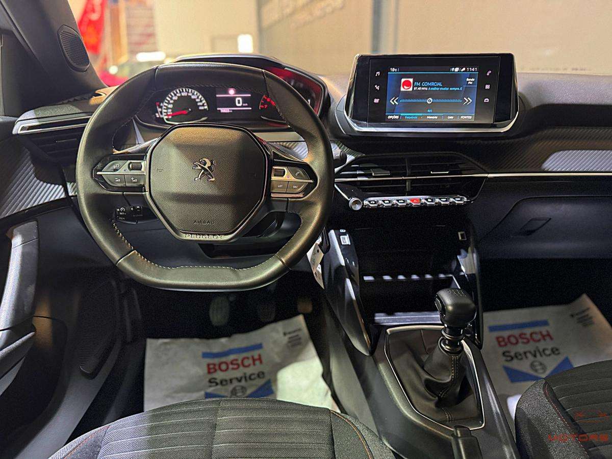 peugeot-2008-2023-gasolina-1199cc